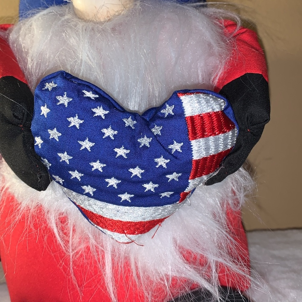 πΊπΈ RAE DUNN Patriotic Gnome & GNOME OF THE BRAVE Tabletop Decor NWT - Picture 7 of 15